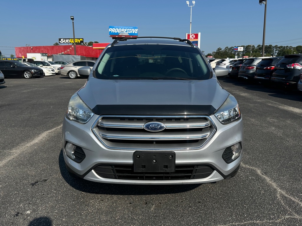 Photo 2 of this FORD ESCAPE