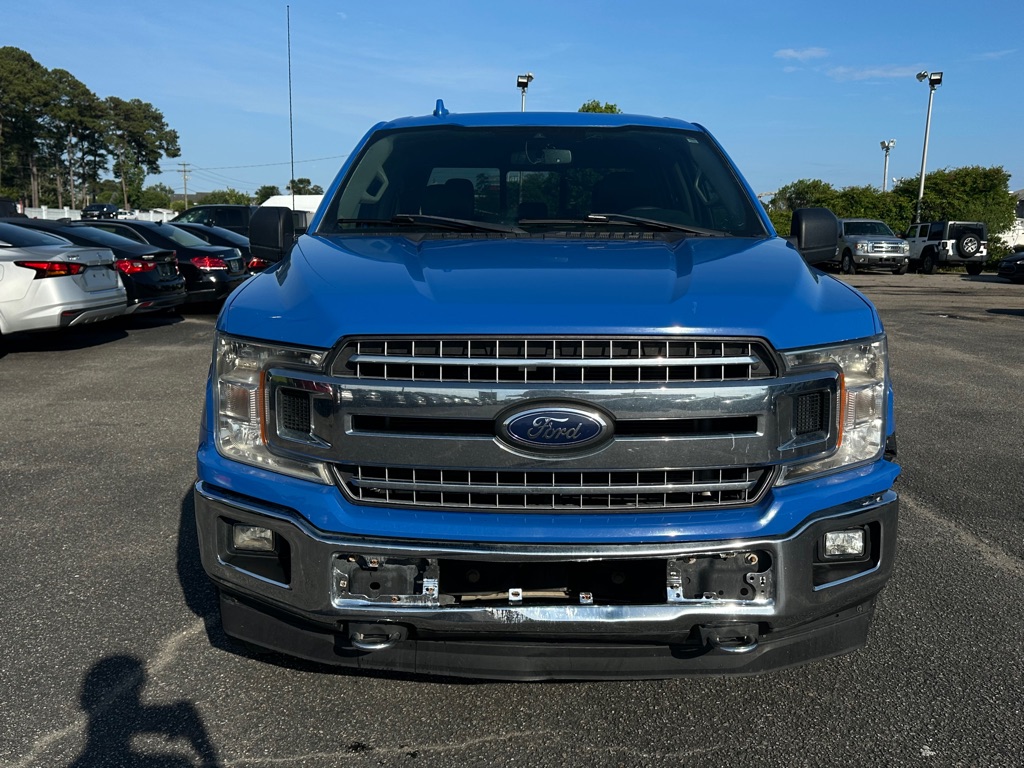 Photo 2 of this FORD F150