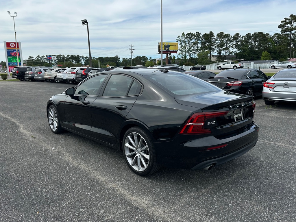 Photo 7 of this VOLVO S60