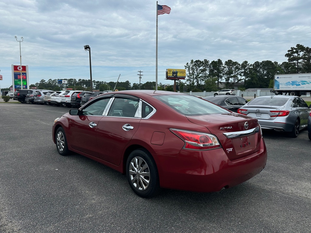 Photo 4 of this NISSAN ALTIMA