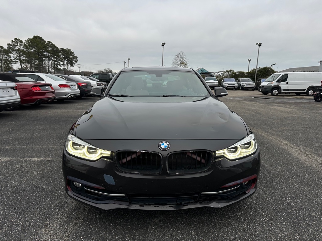 Photo 2 of this BMW 328