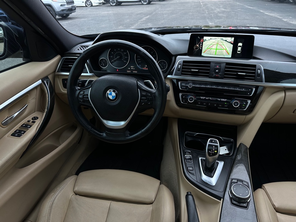 Photo 15 of this BMW 328