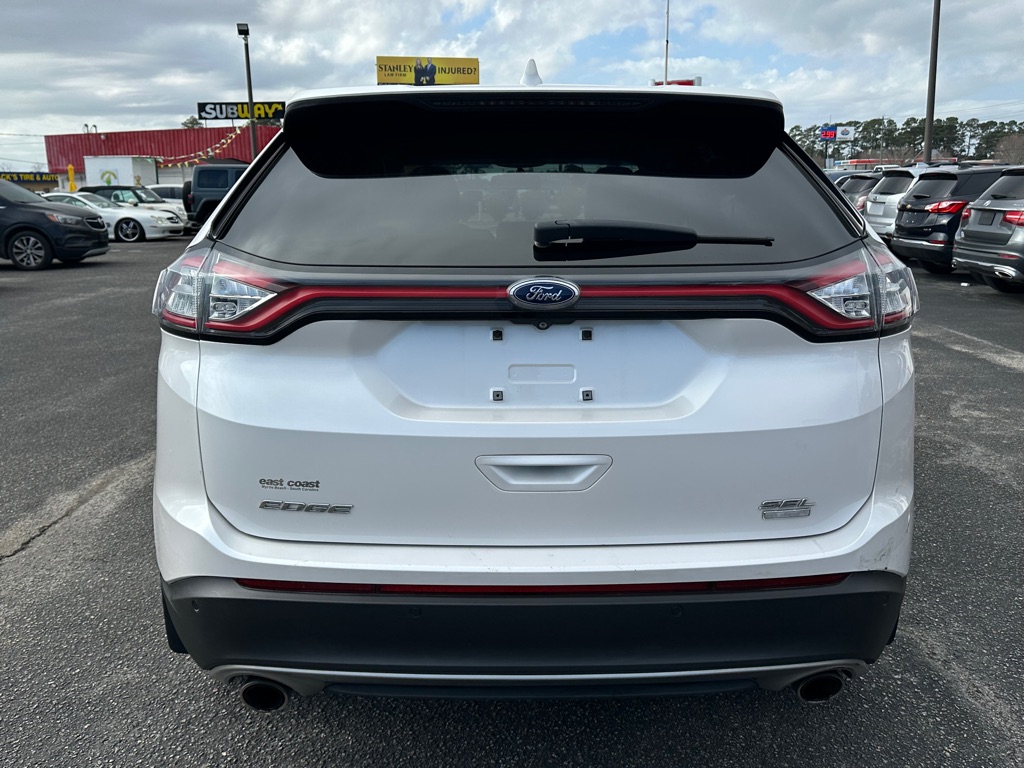Photo 5 of this FORD EDGE