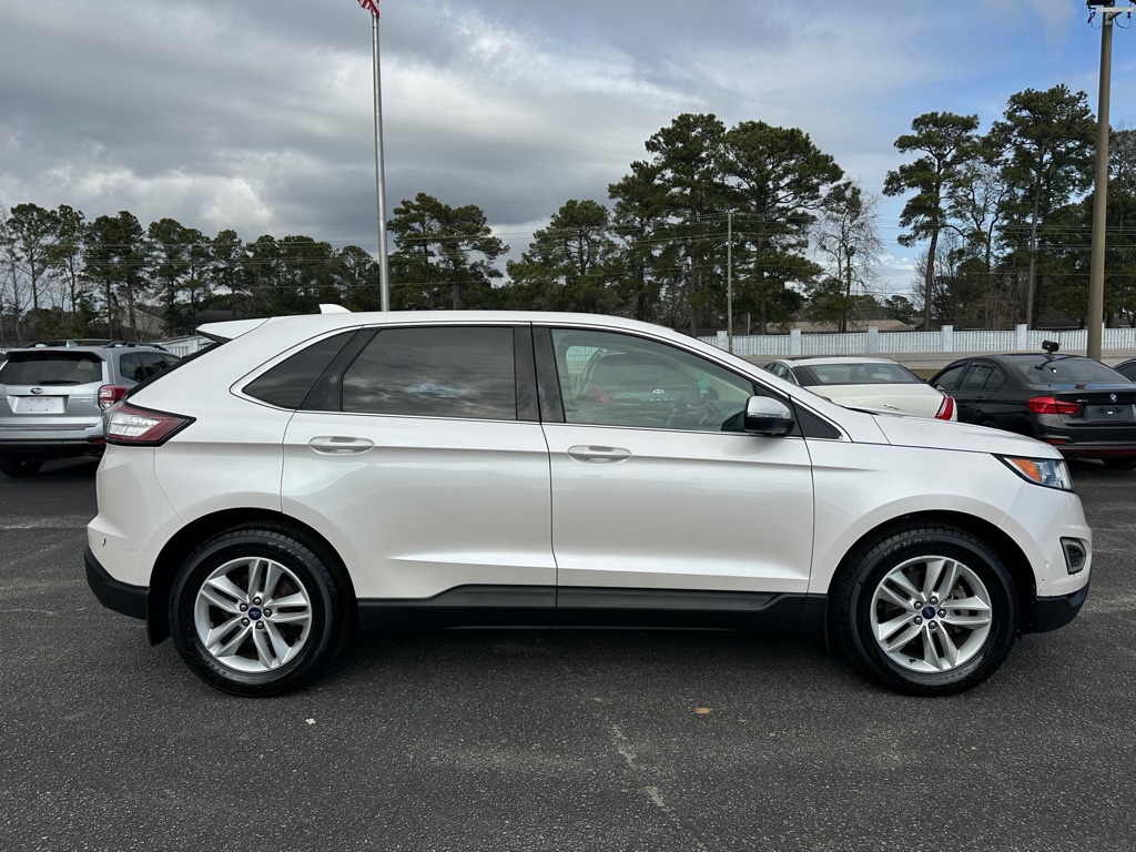 Photo 12 of this FORD EDGE