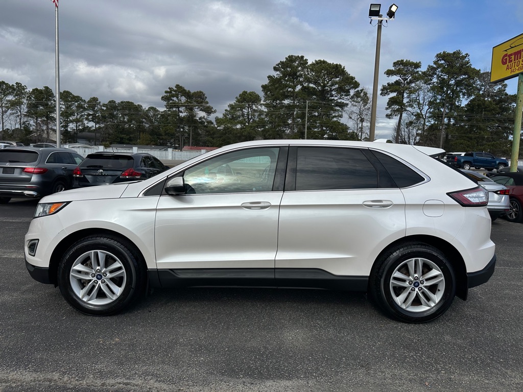 Photo 3 of this FORD EDGE