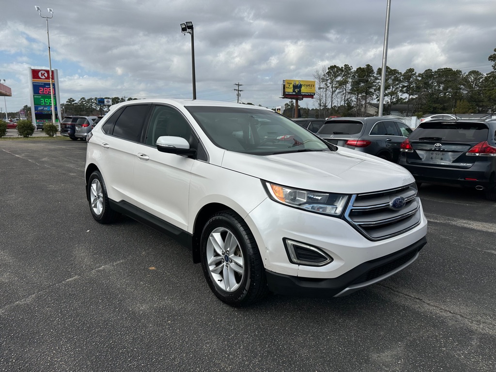 Photo 11 of this FORD EDGE