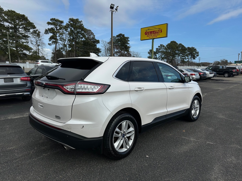 Photo 13 of this FORD EDGE