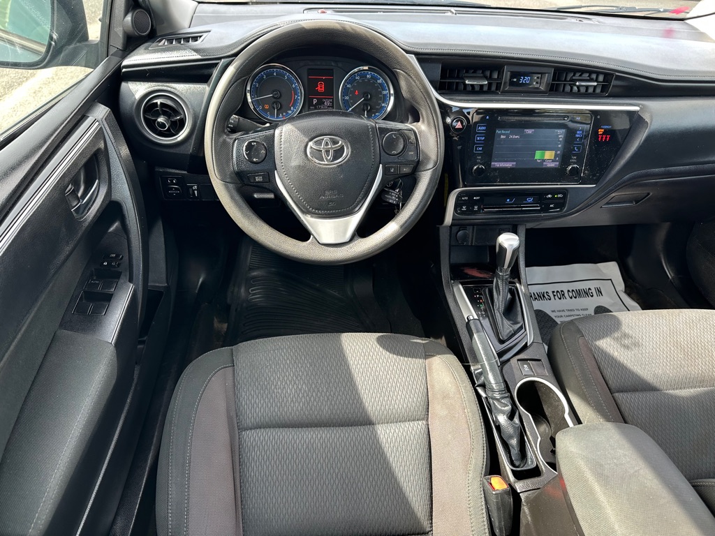 Photo 13 of this TOYOTA COROLLA