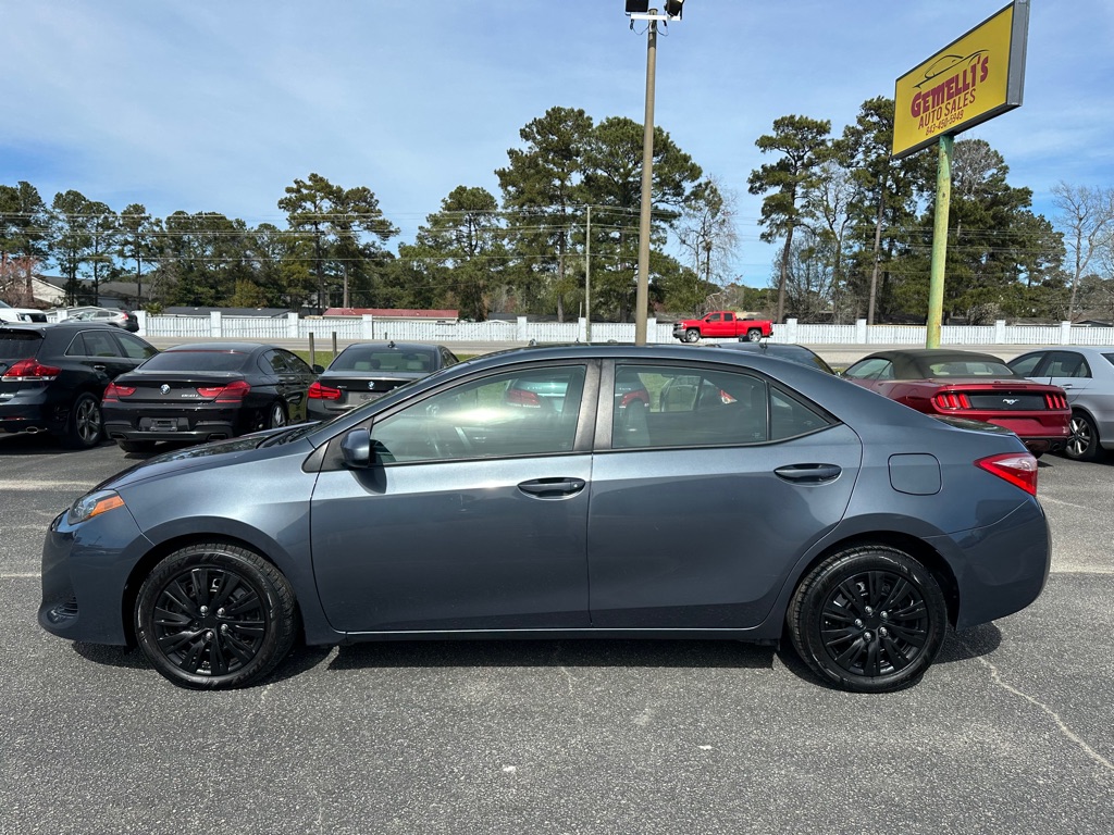 Photo 8 of this TOYOTA COROLLA