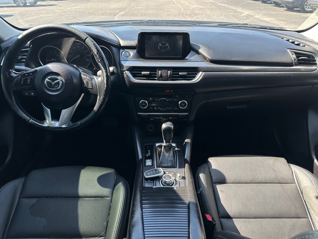 Photo 14 of this MAZDA 6