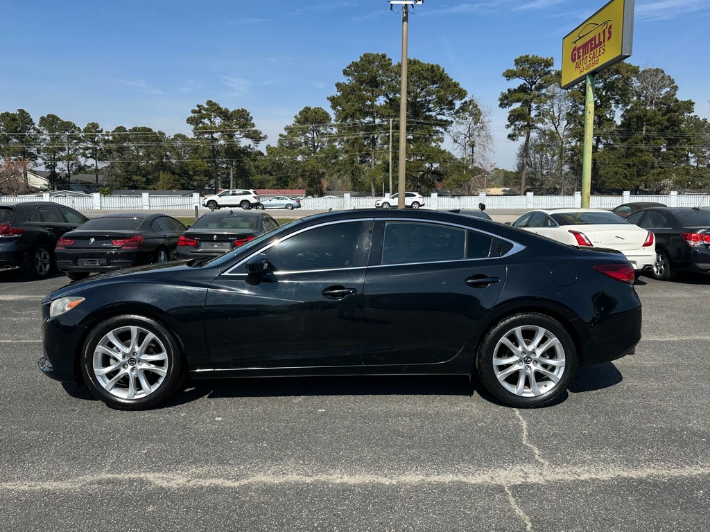 Photo 8 of this MAZDA 6