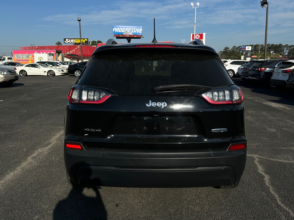 Photo 6 of this JEEP CHEROKEE
