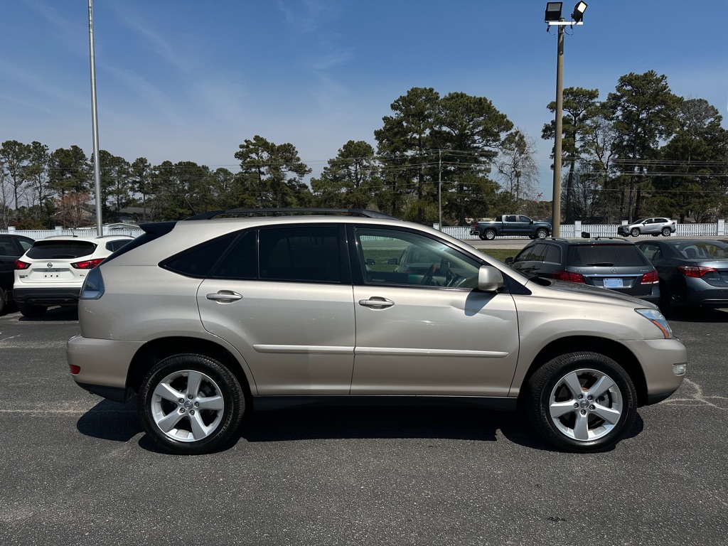 Photo 4 of this LEXUS RX