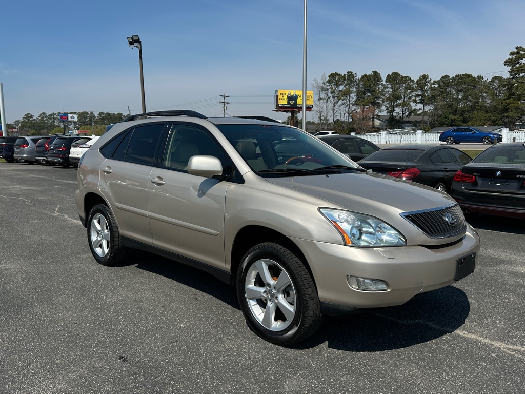 Photo 3 of this LEXUS RX