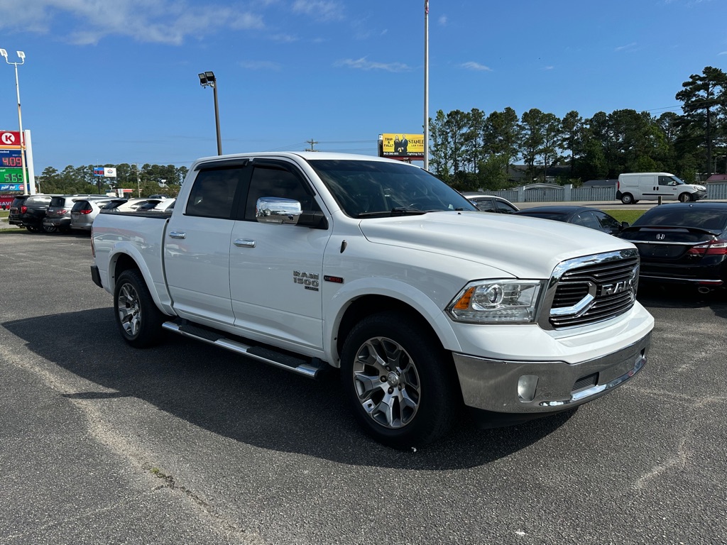 Photo 3 of this RAM 1500 CLASSIC