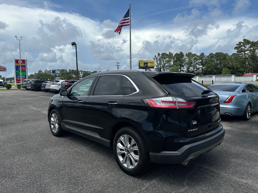Photo 4 of this FORD EDGE