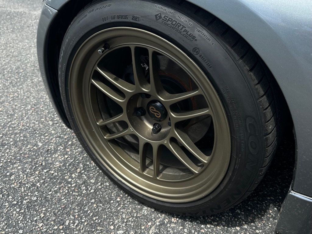 Photo 11 of this NISSAN 350Z
