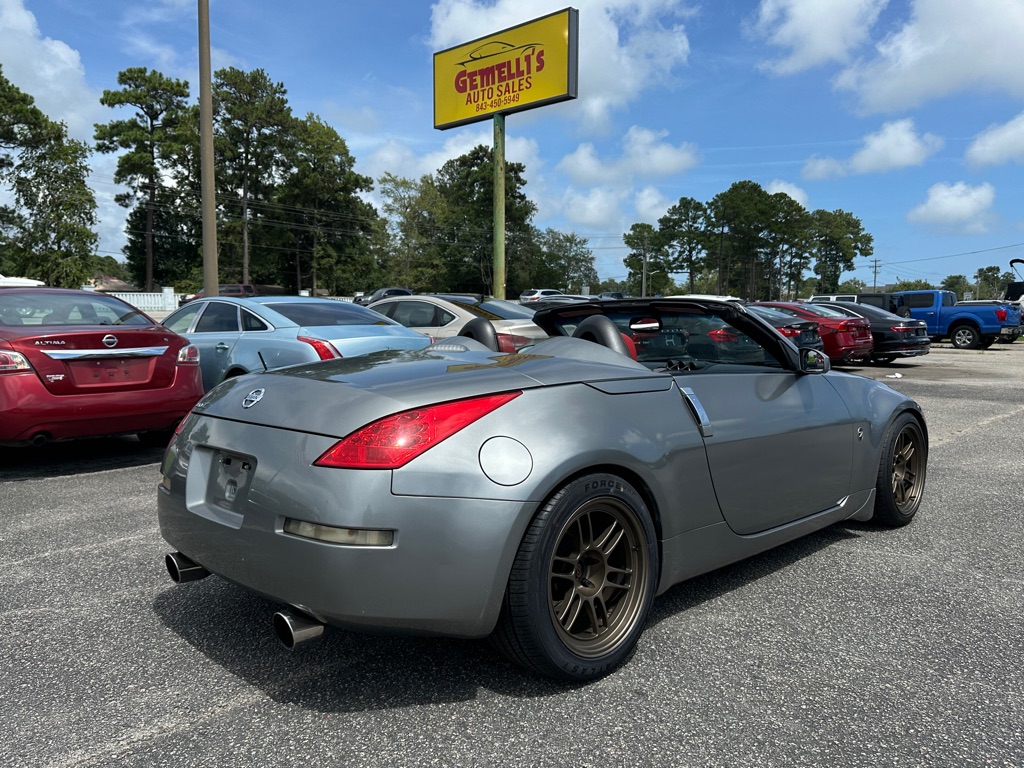 Photo 5 of this NISSAN 350Z