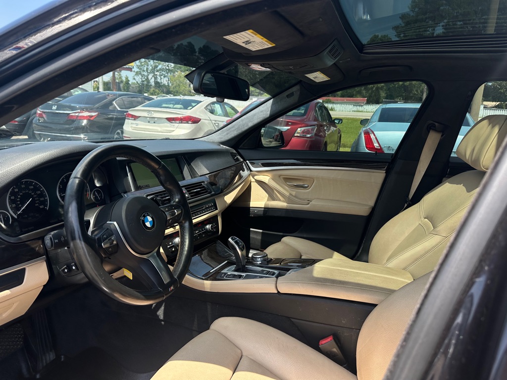 Photo 11 of this BMW 528