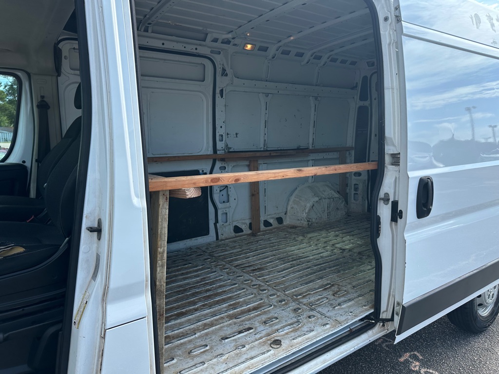 Photo 14 of this RAM PROMASTER 2500