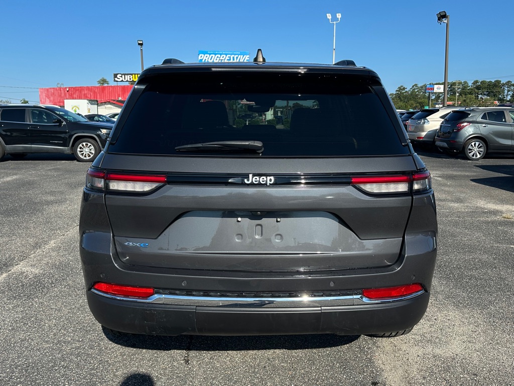 Photo 4 of this JEEP GRAND CHEROKEE