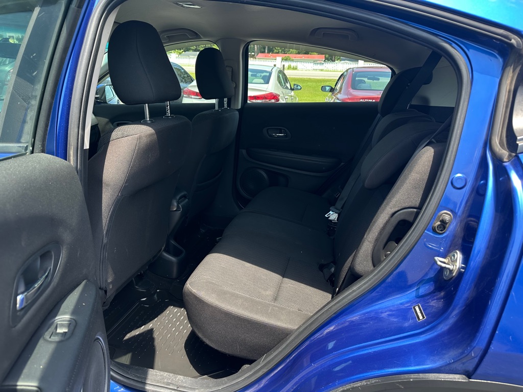 Photo 9 of this HONDA HR-V