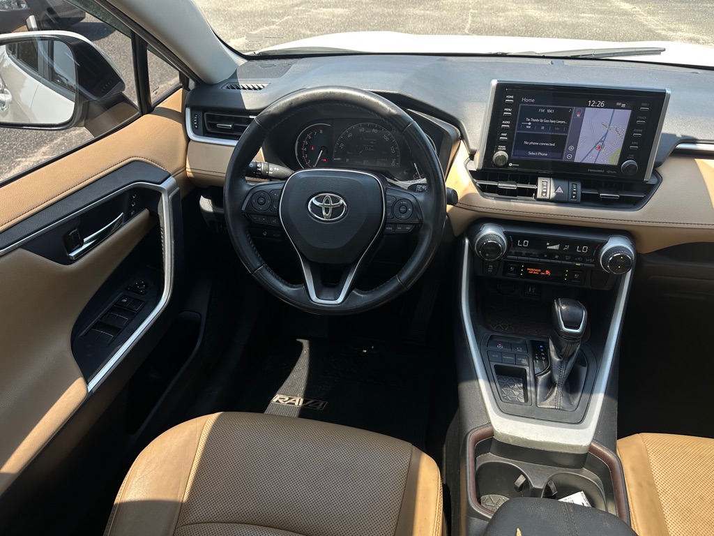 Photo 10 of this TOYOTA RAV4