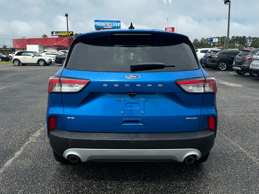Photo 5 of this FORD ESCAPE