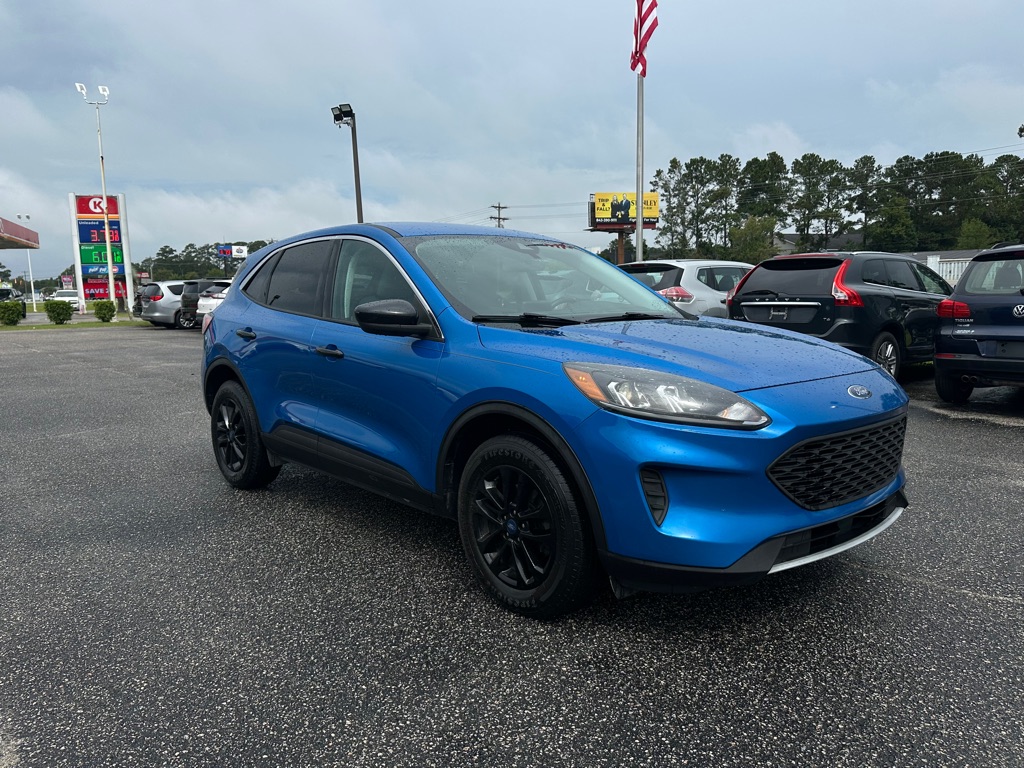 Photo 6 of this FORD ESCAPE