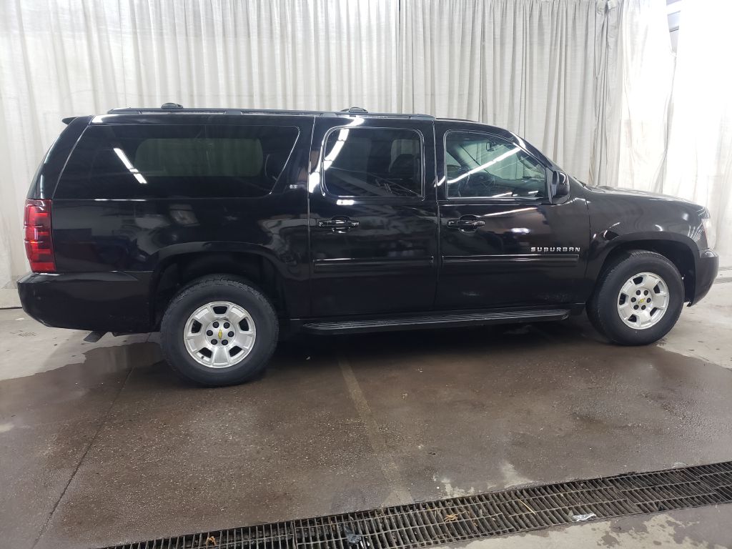 CHEVROLET SUBURBAN 2010 CHEVROLET SUBURBAN 1GNUKJE36AR196762