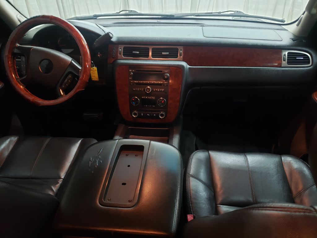 CHEVROLET SUBURBAN 2010 CHEVROLET SUBURBAN 1GNUKJE36AR196762