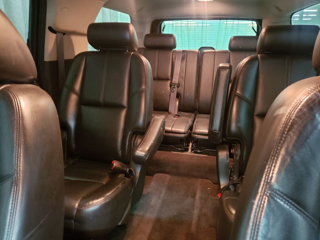 CHEVROLET SUBURBAN 2010 CHEVROLET SUBURBAN 1GNUKJE36AR196762