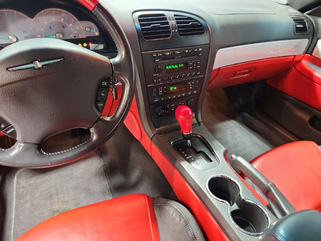 Photo 9 of this FORD THUNDERBIRD