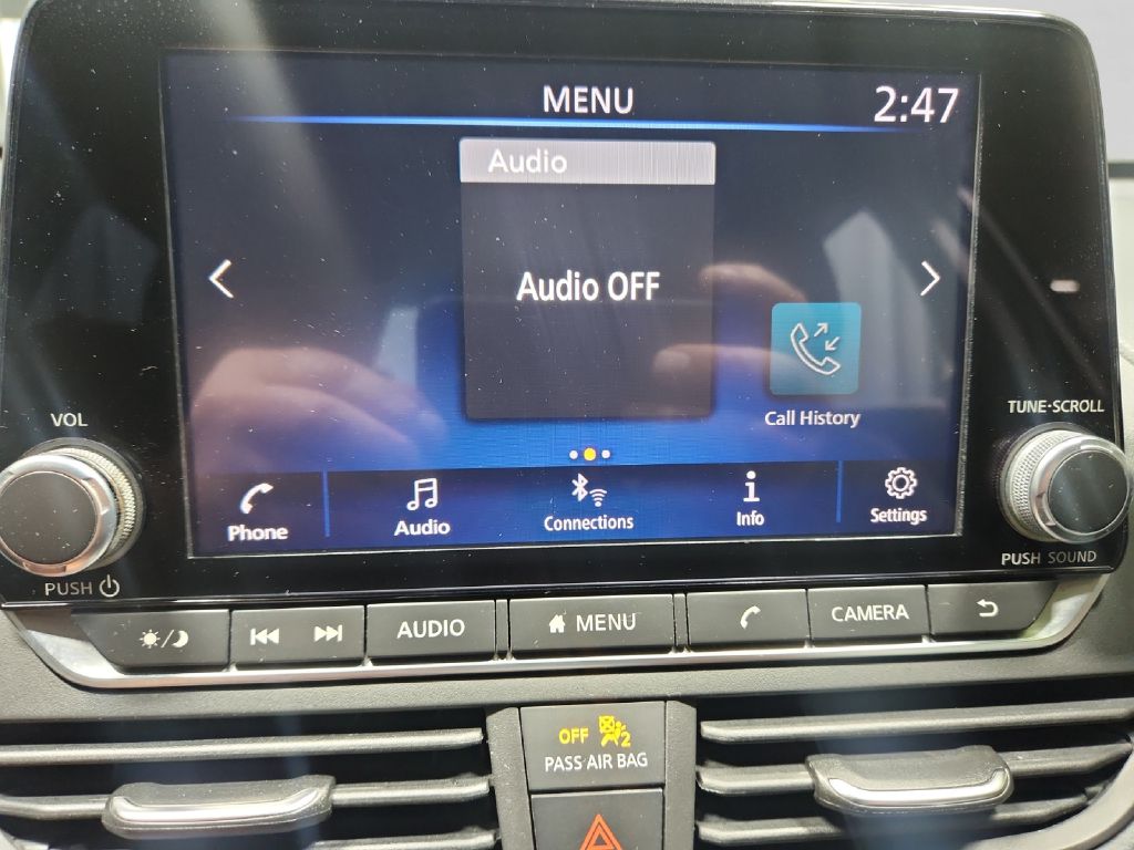 Photo 21 of this NISSAN ALTIMA