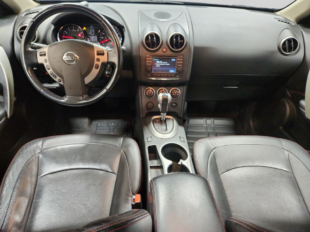 Photo 14 of this NISSAN ROGUE
