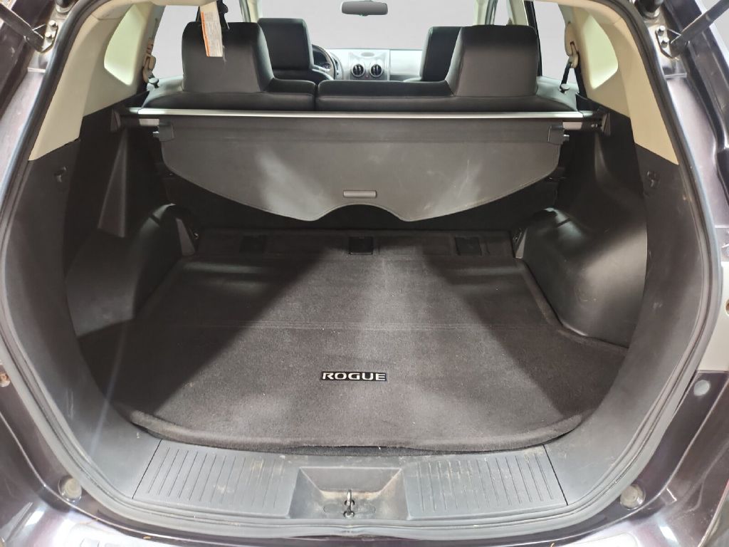 Photo 19 of this NISSAN ROGUE