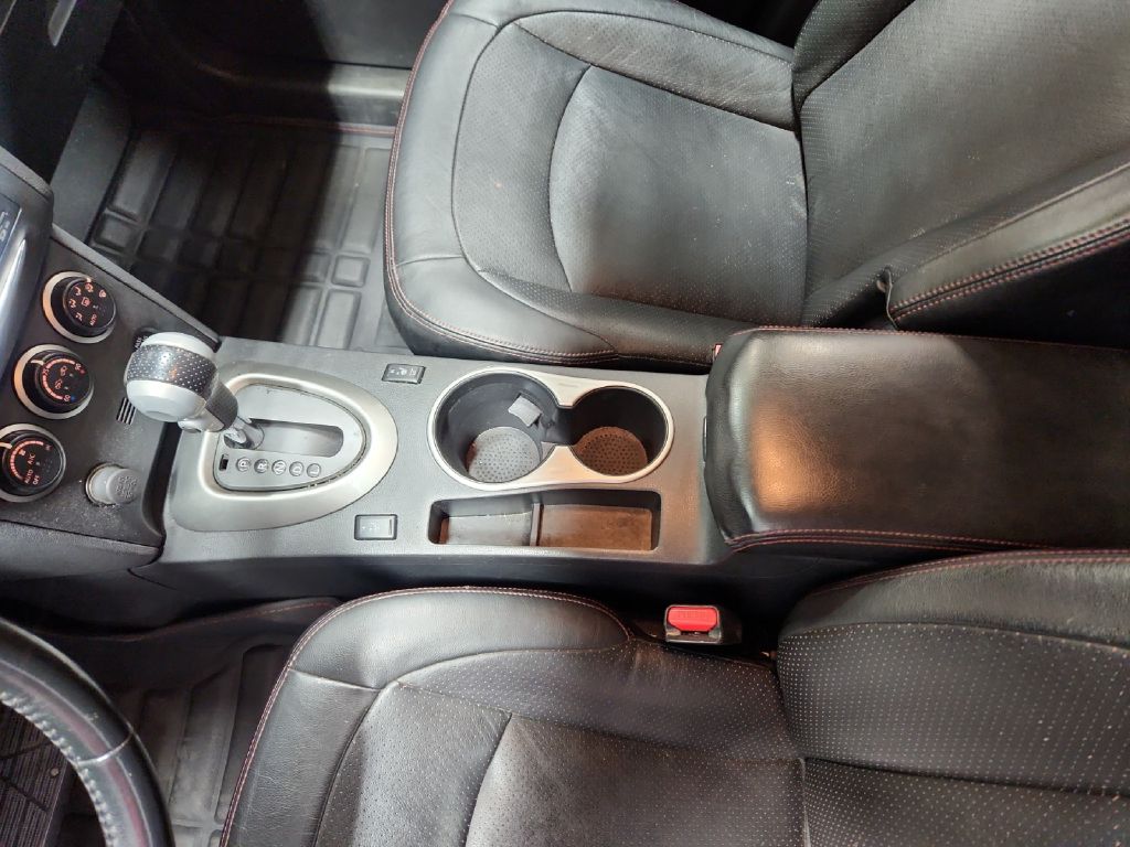 Photo 24 of this NISSAN ROGUE