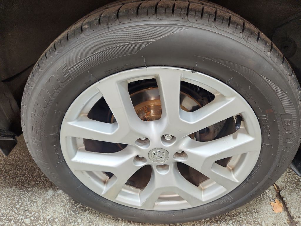 Photo 28 of this NISSAN ROGUE