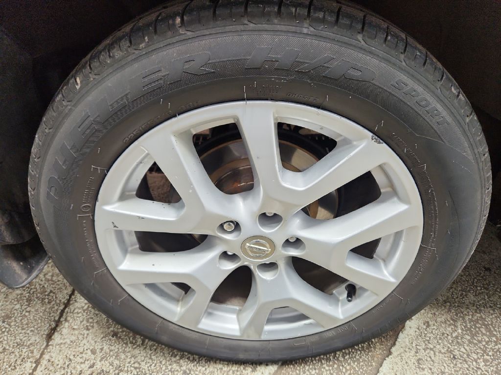 Photo 29 of this NISSAN ROGUE