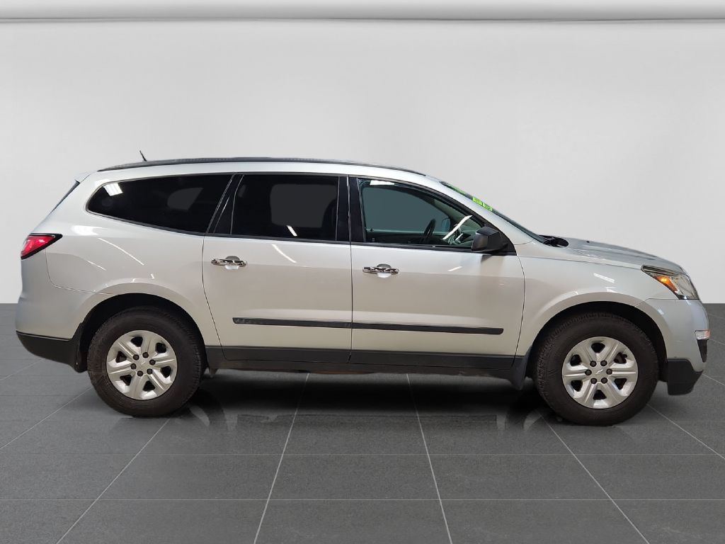 Photo 6 of this CHEVROLET TRAVERSE