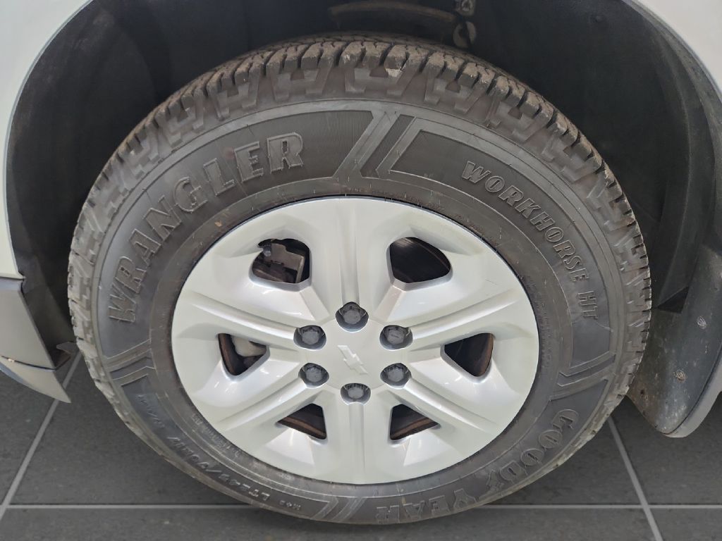 Photo 9 of this CHEVROLET TRAVERSE