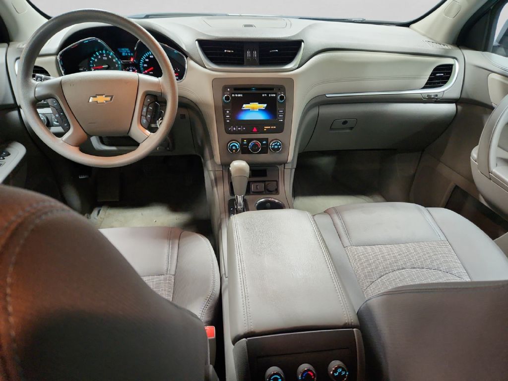 Photo 14 of this CHEVROLET TRAVERSE