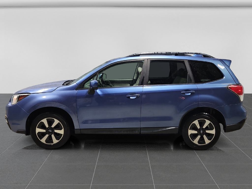 Photo 2 of this SUBARU FORESTER
