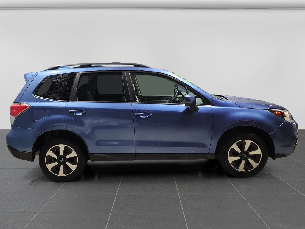 Photo 6 of this SUBARU FORESTER