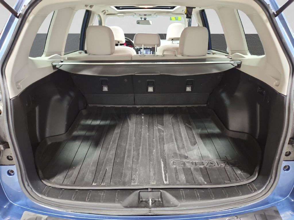 Photo 19 of this SUBARU FORESTER