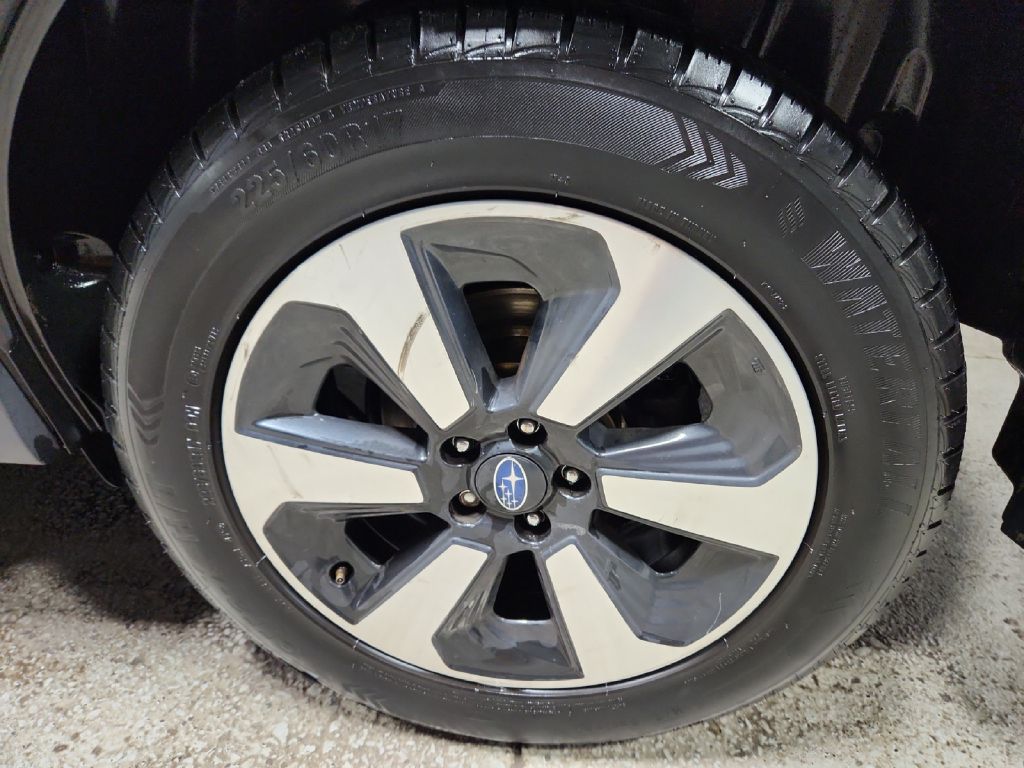 Photo 29 of this SUBARU FORESTER