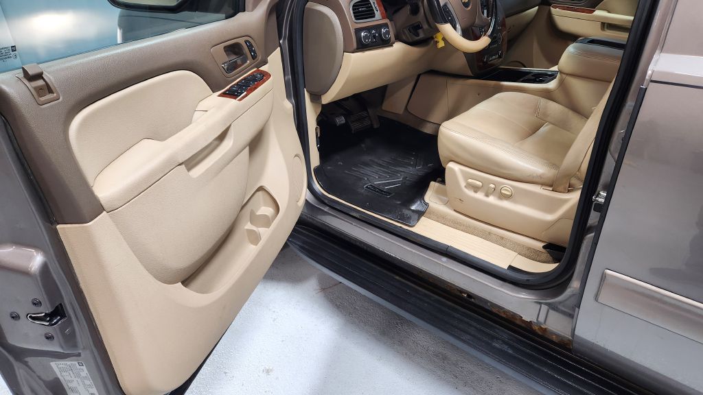 CHEVROLET TAHOE 2012 CHEVROLET TAHOE 1GNSK2E03CR290054