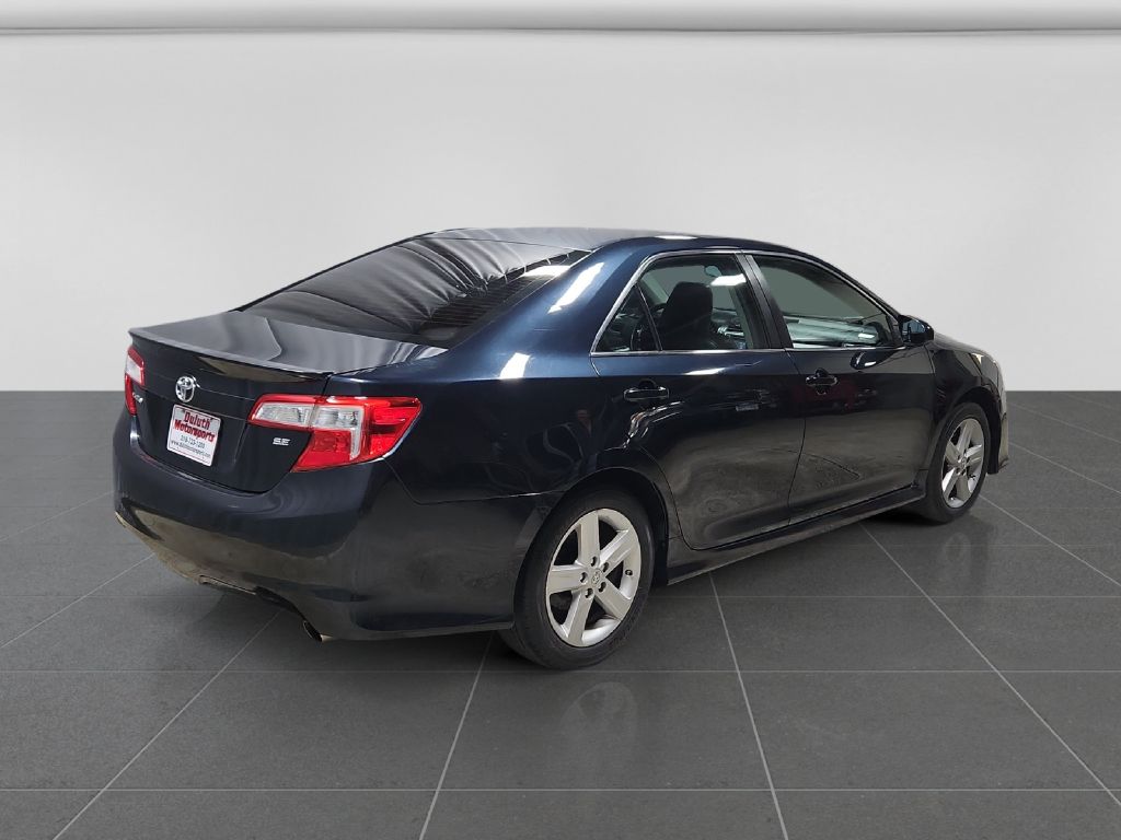Photo 5 of this TOYOTA CAMRY