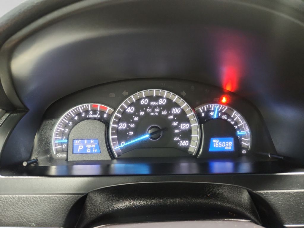 Photo 16 of this TOYOTA CAMRY