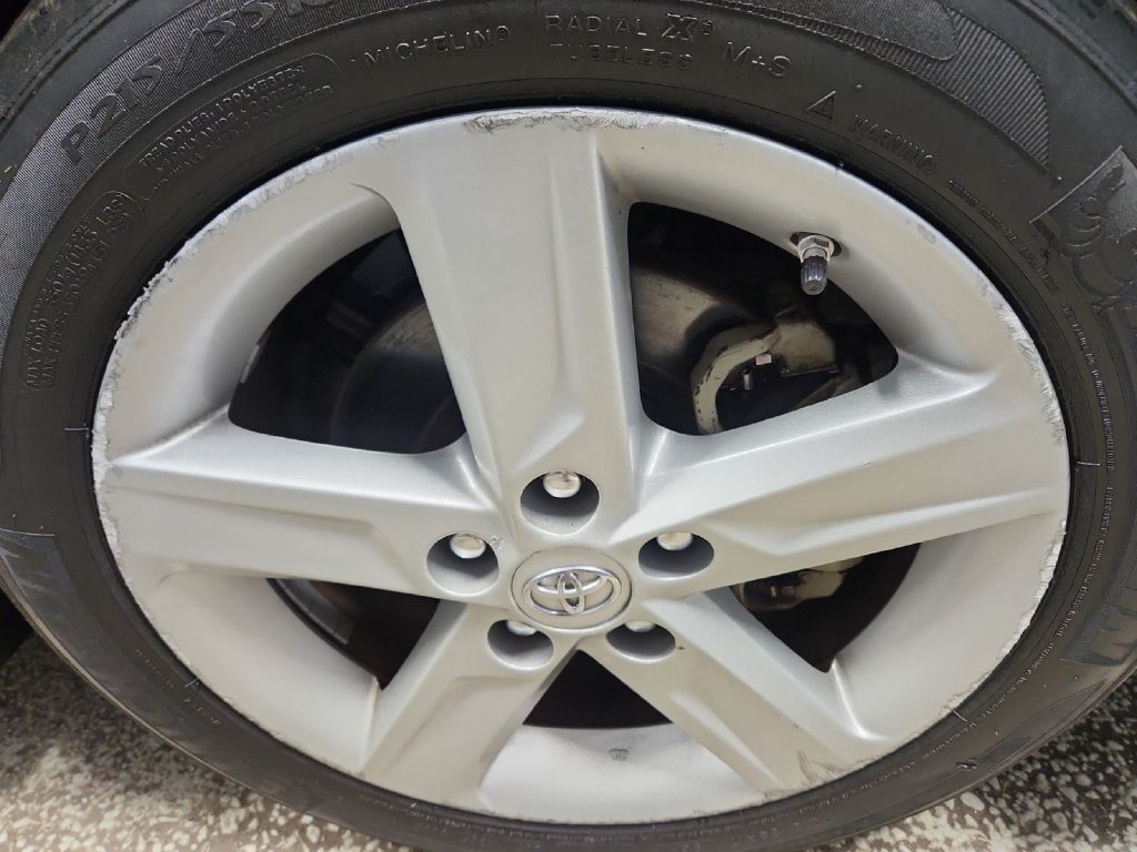 Photo 29 of this TOYOTA CAMRY